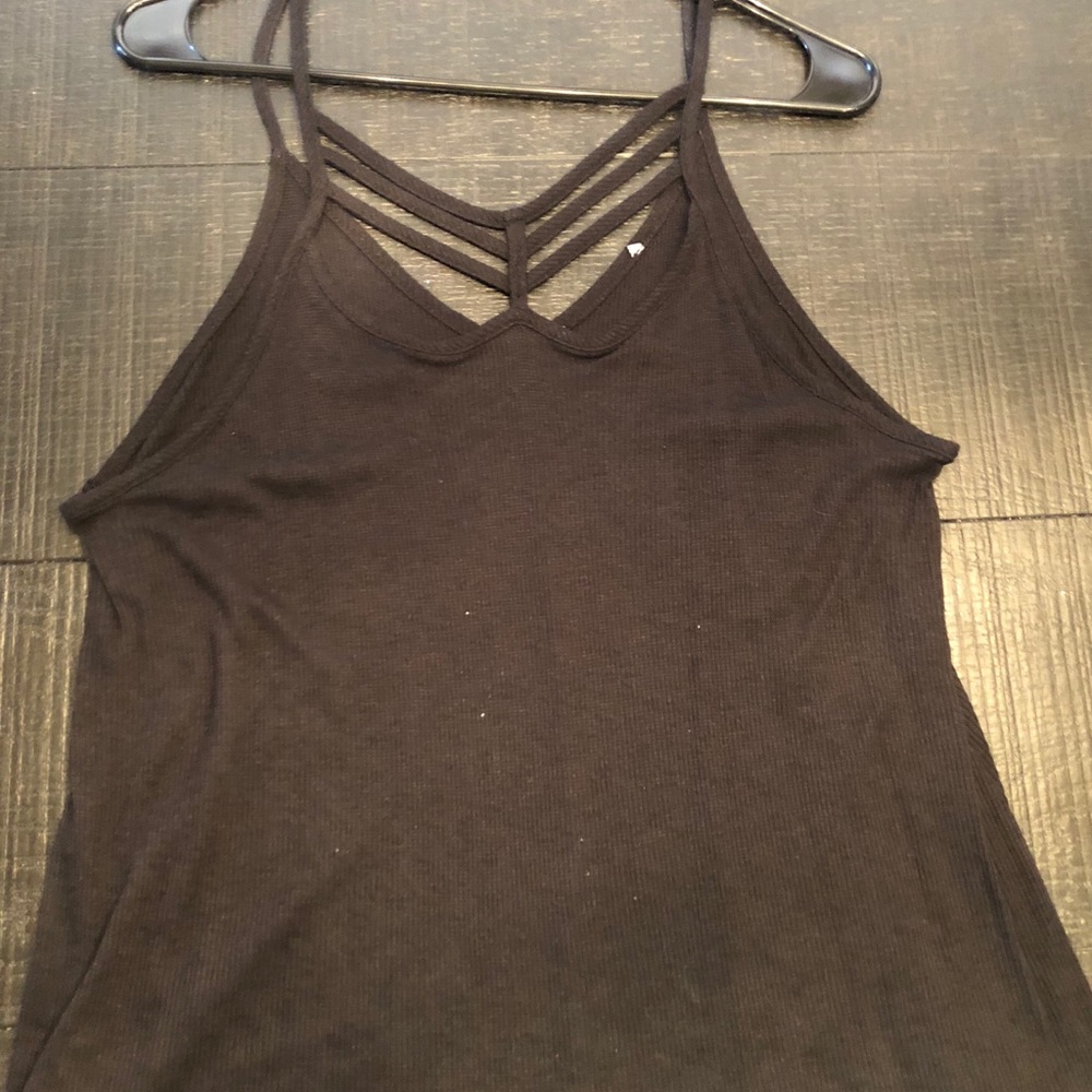 Rue 21 cage tank